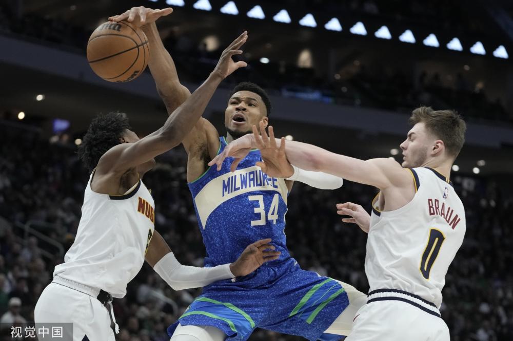 球员缺席的 球员缺席的